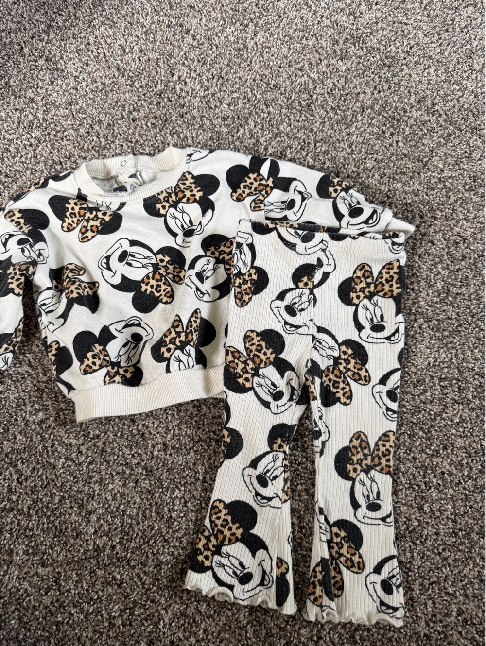 Disney Minnie Mouse print girls two-piece lounge set 12 Months